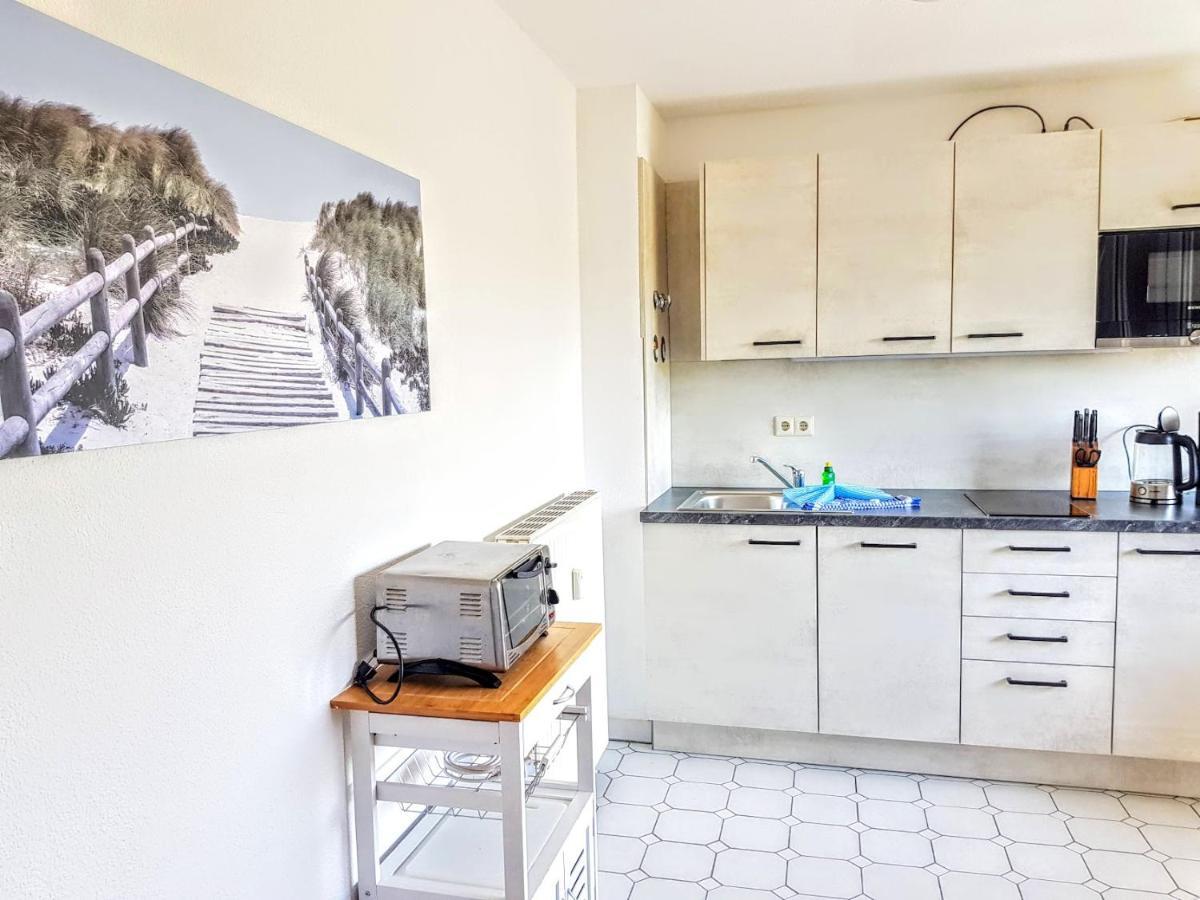 Fewo 18 Im Strandhaus Lobbe Mit Balkon Extérieur photo